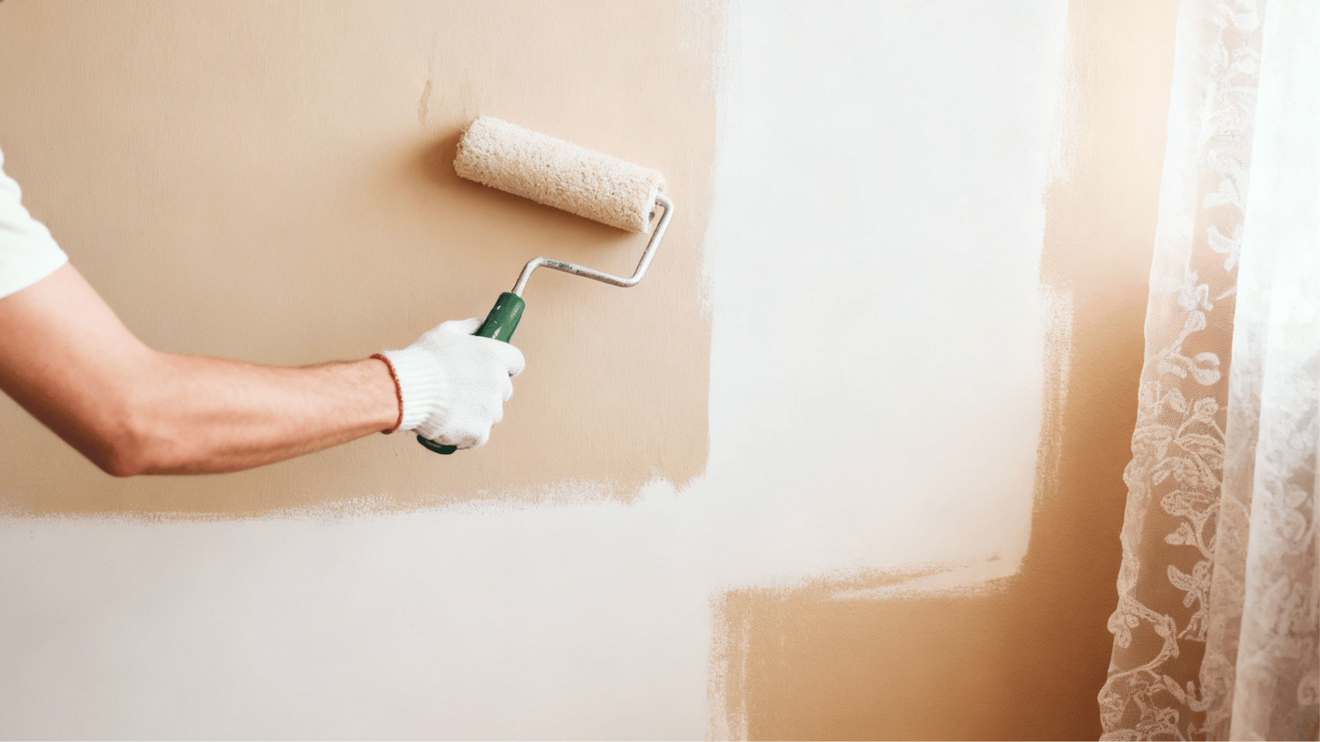 how long to wait between coats of paint